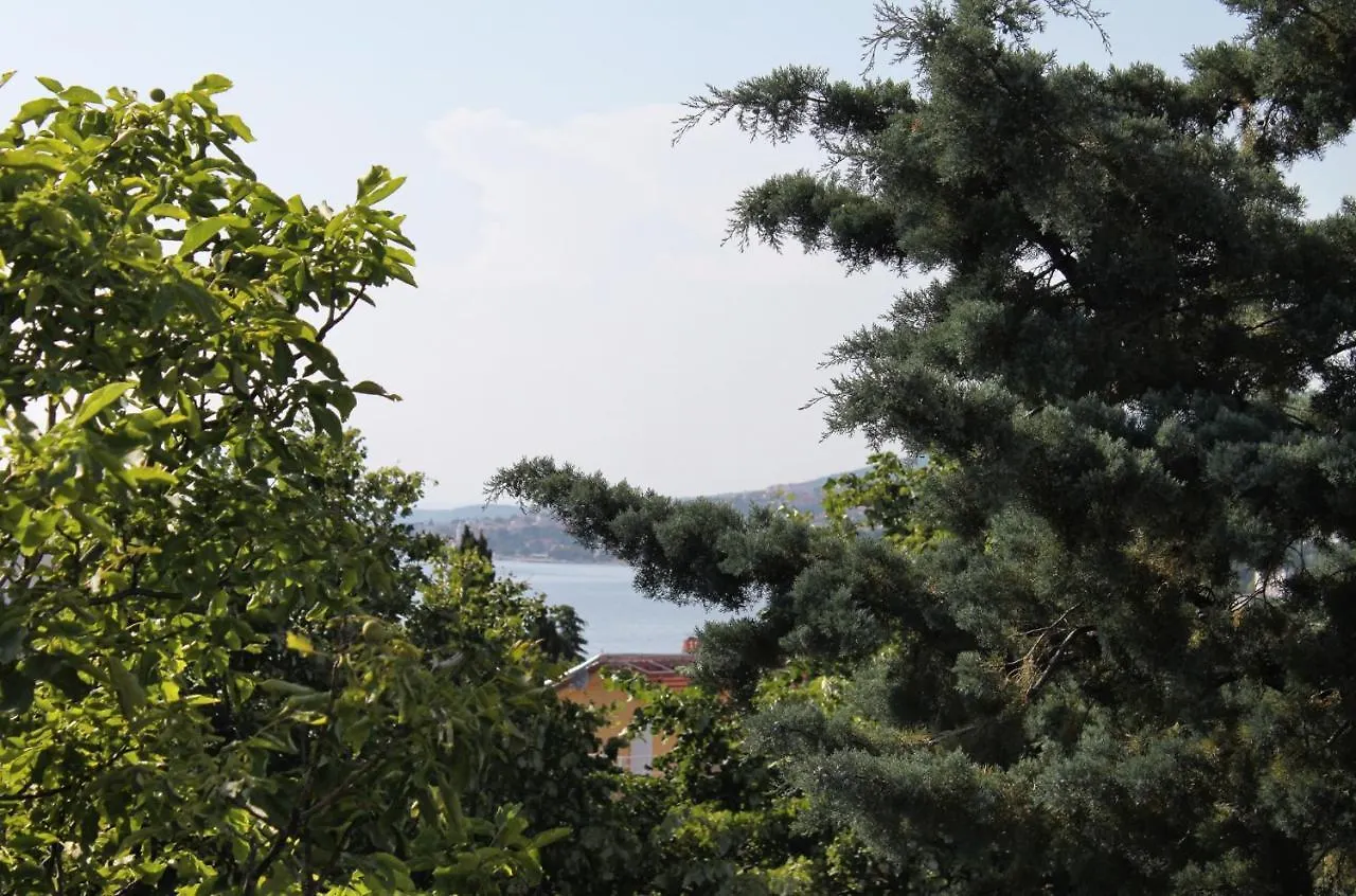 Apartments By The Sea Selce, Crikvenica - 2372  Selce